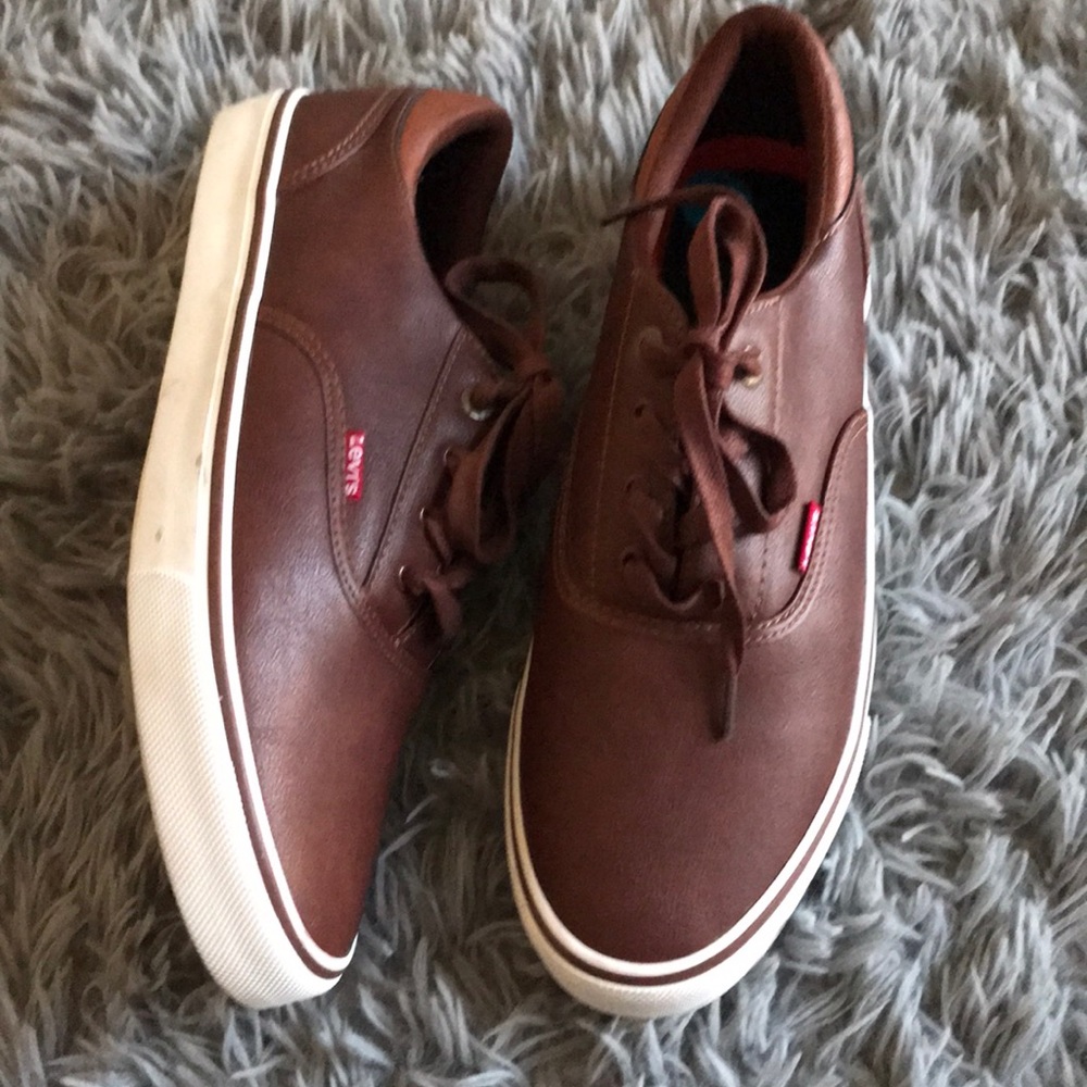 Levi’s men’s shoes NWOT